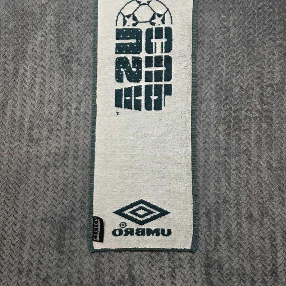 Vintage Umbro USA Cup Soccer Towel Green White Double Sided Cotton 35 x 9.5